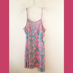 5 More Minutes NWT Tropical Beach Dress Large
